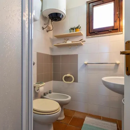 Sardinia Re - Casa Li Nassi アパート *
